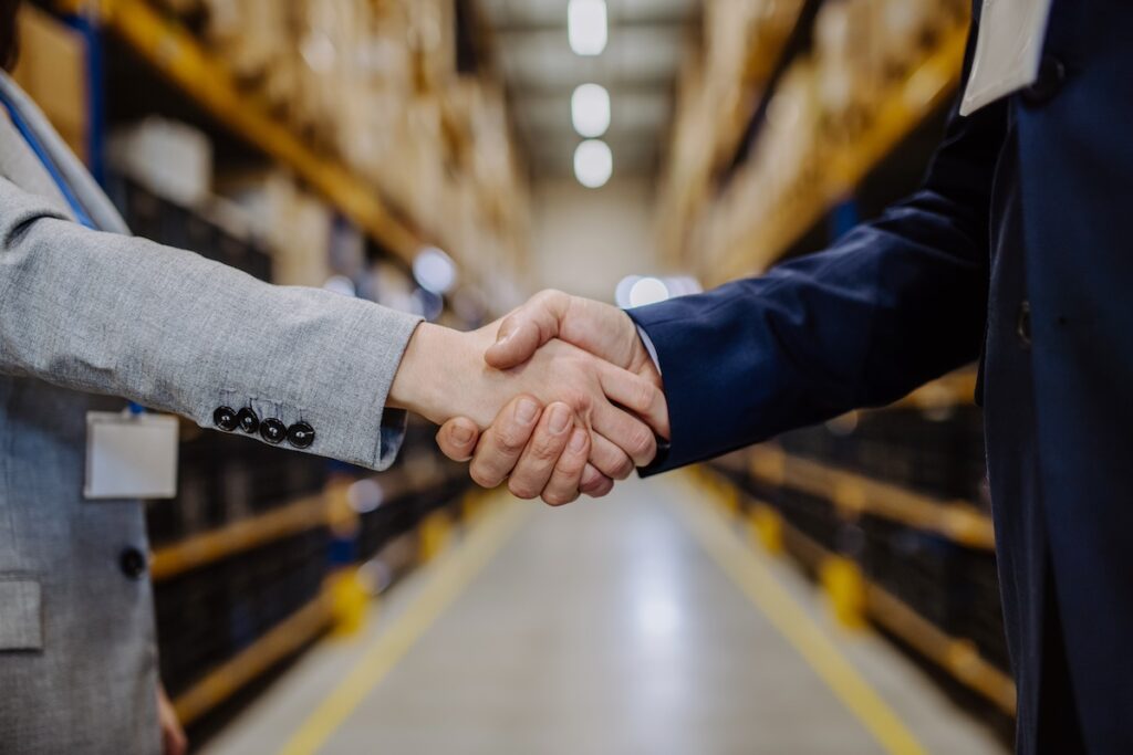 Building Strong Vendor Relationships in the Logistics Industry